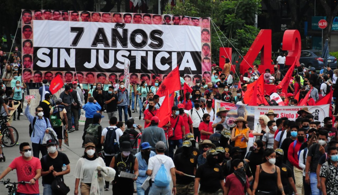 Oficinas-Ayotzinapa