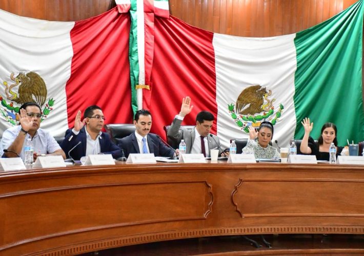 Aprueba Cabildo sesión solemne para conmemorar el 448 Aniversario de la fundación de la ciudad de Aguascalientes.