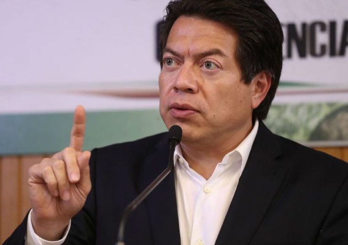 Mario Delgado defiende a Obrador