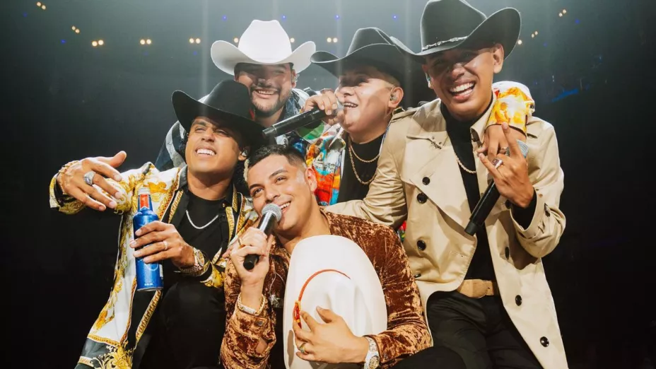 Grupo Firme suspende su actuación en Mazatlán tras recibir amenaza criminal