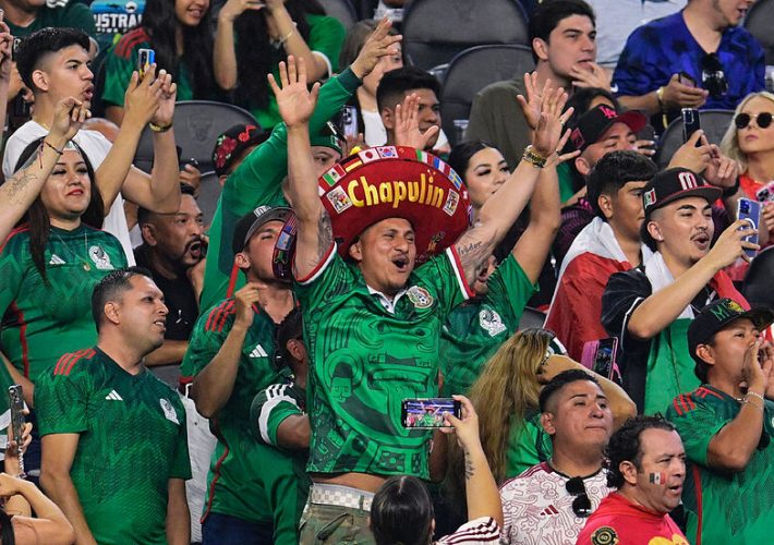 CDMX quiere coronarse con la ola más grande del mundo