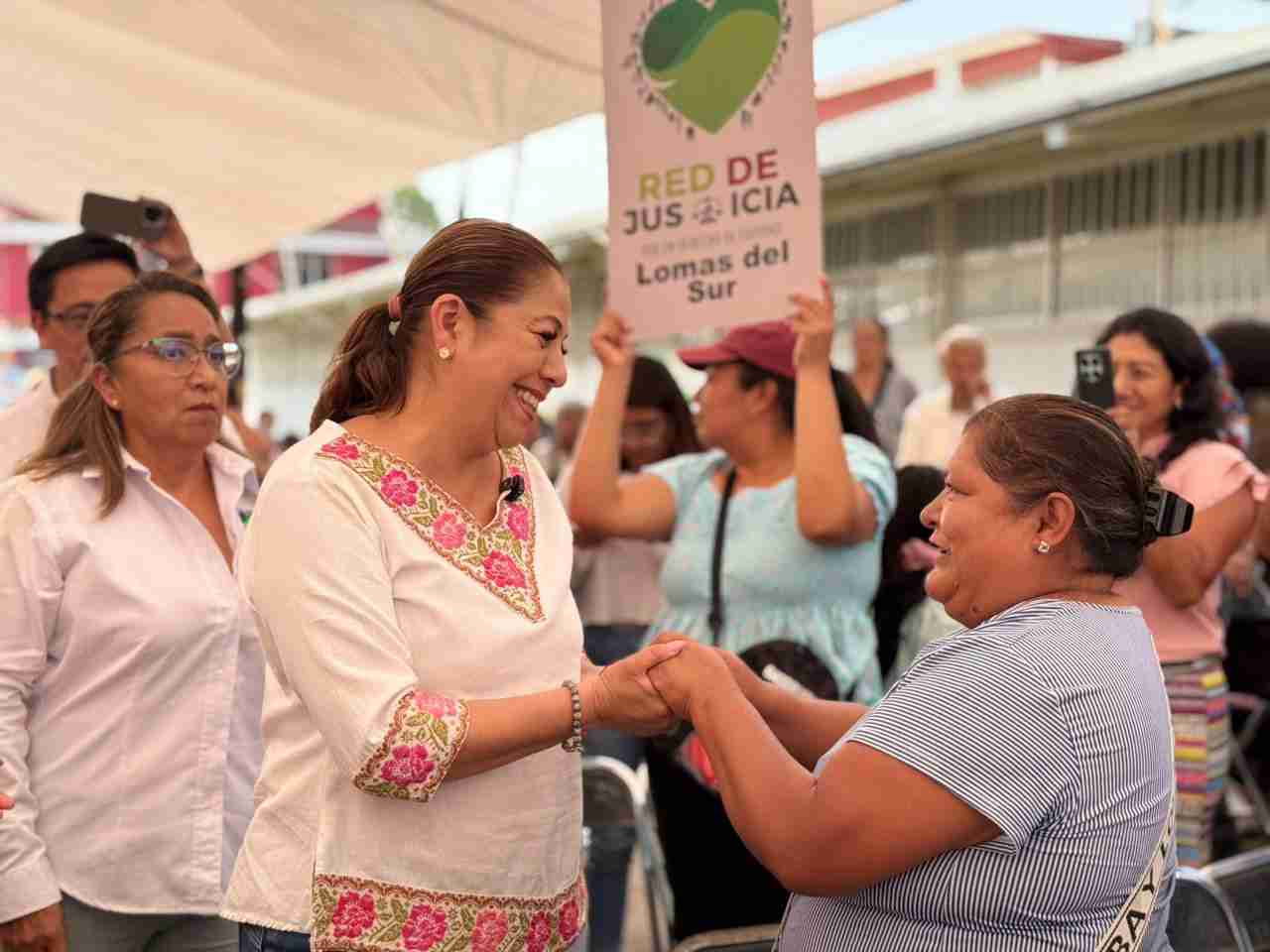 Mujeres deciden el futuro que se construye en Puebla, afirma Laura Artemisa