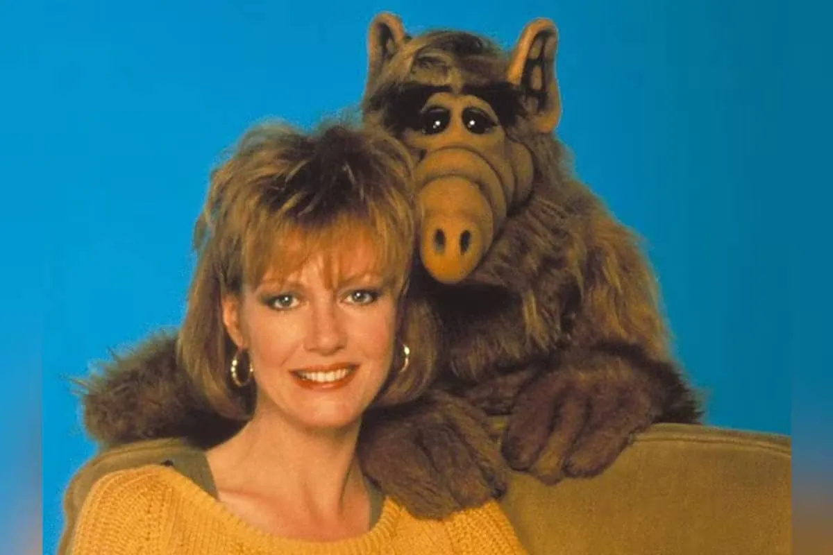 La partida de Anne Schedeen enluta la televisión ochentera