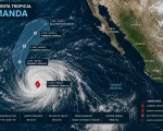 La tormenta tropical Amanda mantiene una trayectoria sobre aguas abiertas