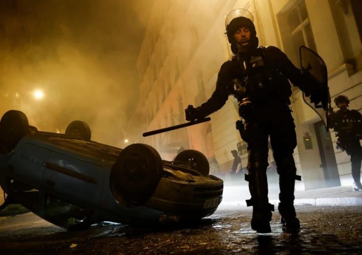 Más de 890 detenidos dejó la celebración del PSG en Francia