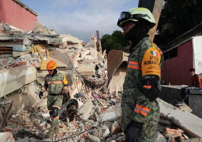 Rescatan con vida a menor tras sismos en Venezuela