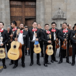 Temporada mundialista eleva consumo de música mexicana
