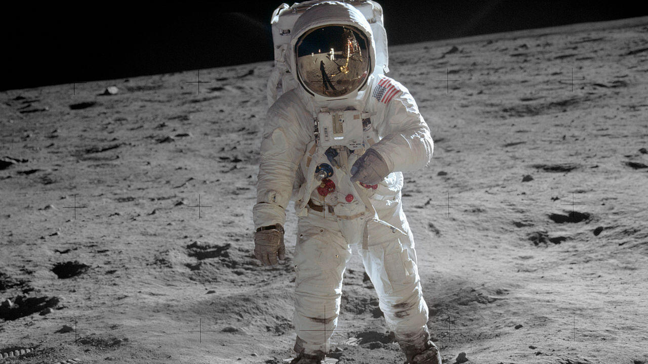 La historia del Día Internacional de la Luna