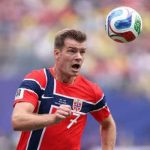 Delantero de Noruega denuncia amenazas tras eliminación