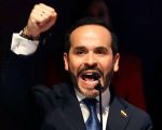 El presidente electo de Colombia, Abelardo De la Espriella, anunció que, tras asumir el cargo el próximo 7 de agosto, ordenará el cierre de 15 consulados y 14 embajadas