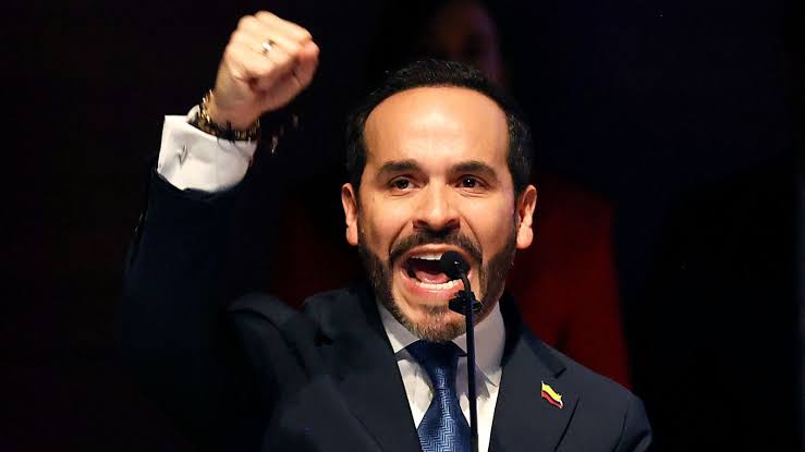 De la Espriella anuncia cierre de embajadas en Colombia