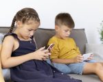 Francia se convertirá en el primer país de la Unión Europea en prohibir el uso de redes sociales a menores de 15 años
