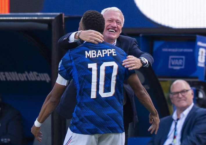 Mbappé lídera a su selección con un gol