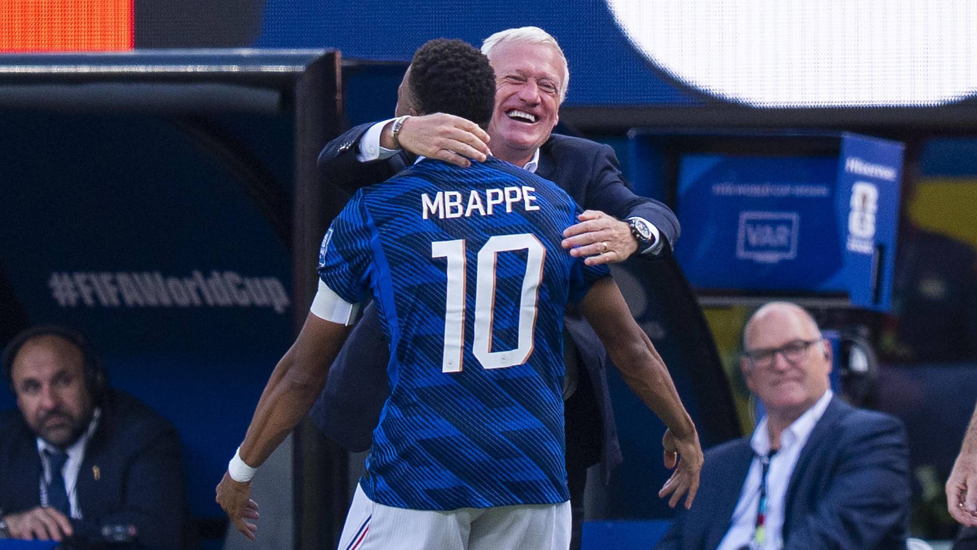 Mbappé lídera a su selección con un gol