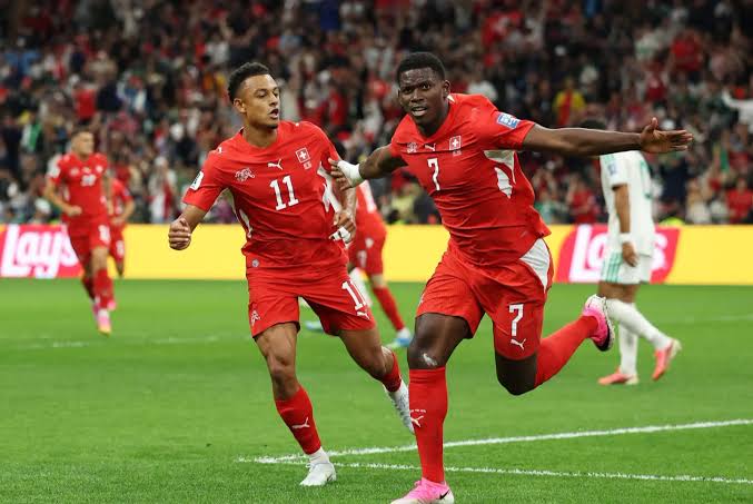 Suiza vence a Argelia y ya está en octavos del Mundial