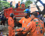 En medio de las labores, los Topos de México informaron que uno de sus grupos puso en pausa su despliegue hacia el país sudamericano.