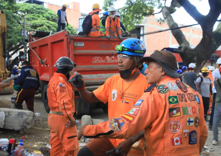 Topos de México esperan autorización para entrar a Colombia