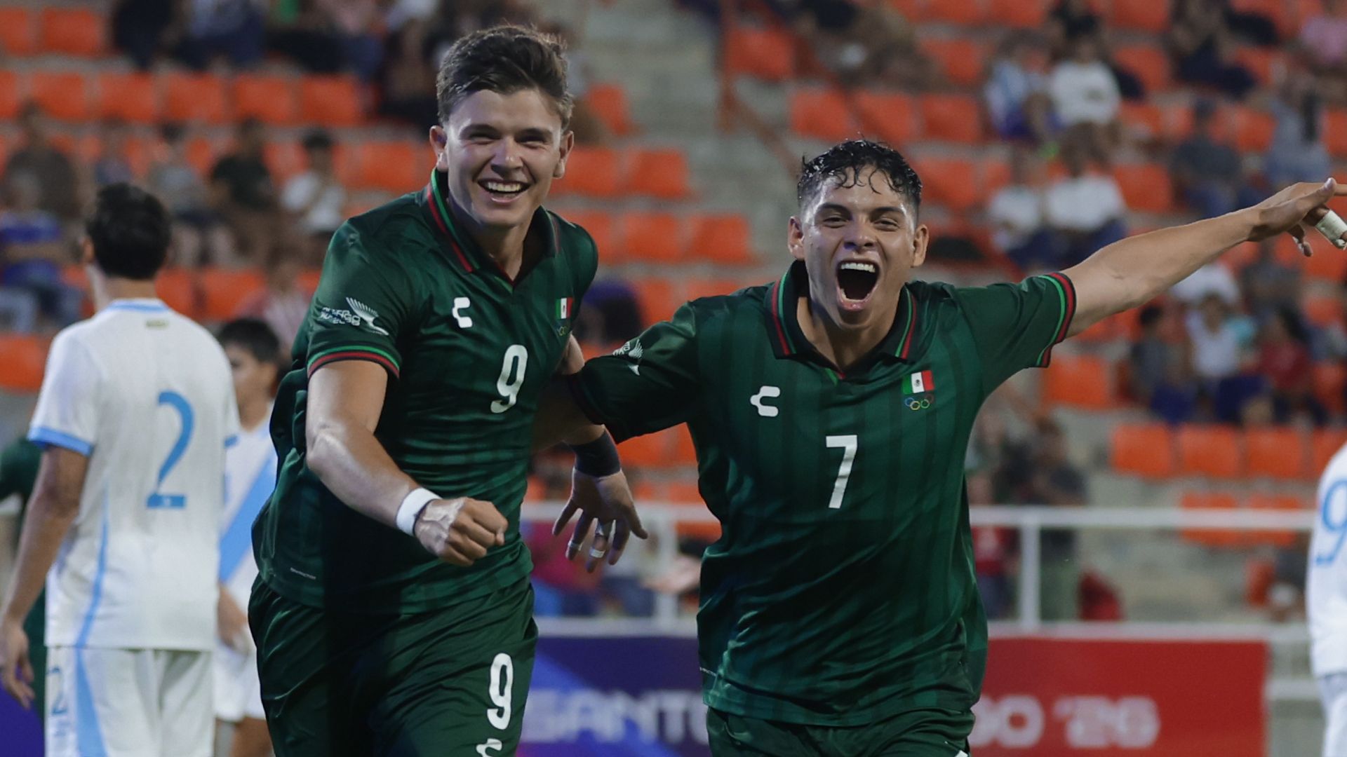México enfrentará a Panamá por el pase a la final